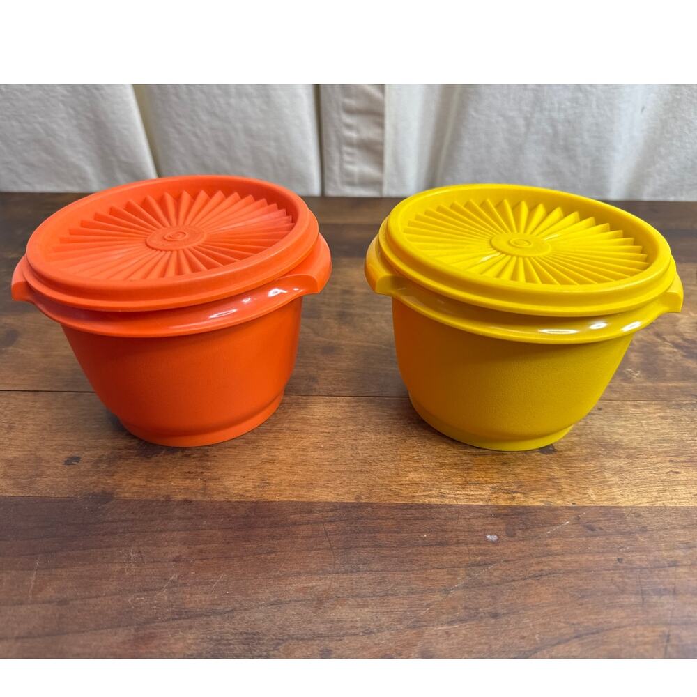 Vintage Tupperware Servalier Set of 2 Bowls & Lids 70's Harvest Yellow & Orange